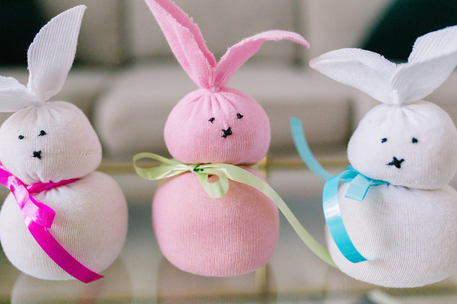 Today we are making this super easy Sock Bunnies Craft.  If you’d like these to be color coordinated,  you can purchase colored socks.  Or you can use mismatched socks from home